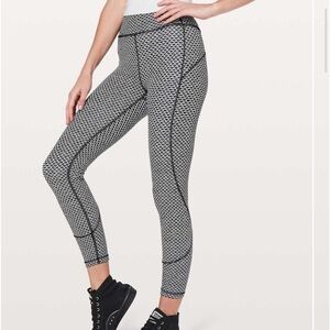 Lululemon | size 2 | in movement 7/8 tight